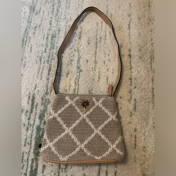 Liz Claiborne Tan/Cream Mini Purse - Picture 2 of 4